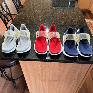 Mens Nike Darts Size 10, you get all 3 sneakers for $80.NOT FOR SALE